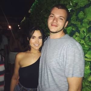 Meet your Posher, Isabelle